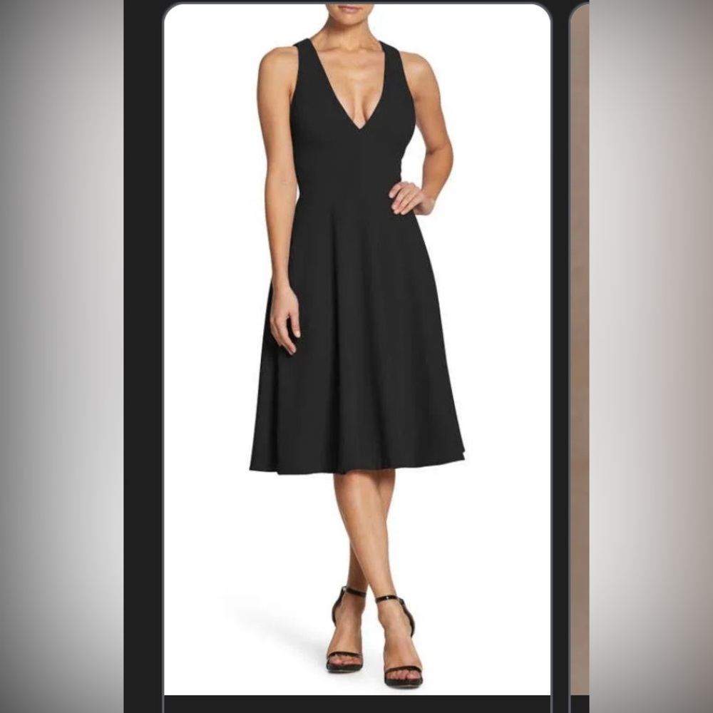 NWT Dress the Population Black Catalina Fit & Flare Cocktail Dress w/ pockets